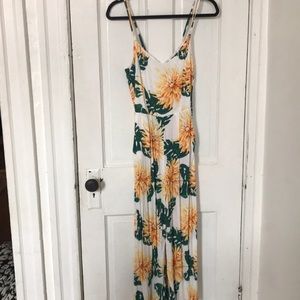 Zara print jumpsuit size xs